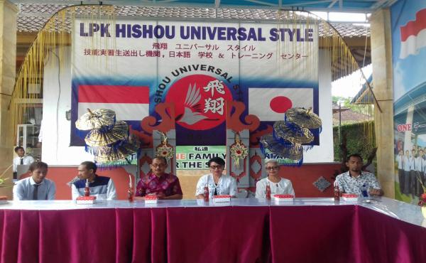 Pelepasan Tenaga Kerja Yang Berangkat Ke Negeri Jepang