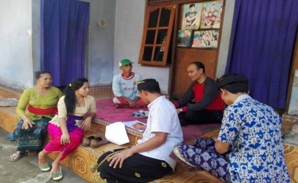 Seleksi dan Sosialisasi Calon Transmigrasi di Dusun Tabunan, Desa Undisan Tembuku Bangli